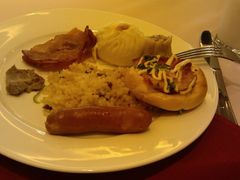 -华凯华美达广场酒店自助餐厅