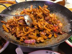 -富正毅三下锅·湘西韵味(天门山索道店)