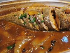 酱焖杂鱼-小螺号海鲜·地道鲁菜(泉城广场店)