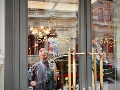 -Cafe Sacher(WIEN)