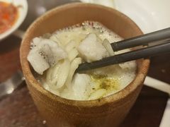 黄鱼煨面-杭州西子湖四季酒店·金沙厅