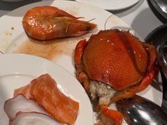 -广州万富希尔顿酒店·感趣自助餐厅·金秋蟹宴生蚝海鲜刺身