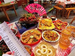 -老闵田螺馆·南昌市井菜·特色小吃(总店)
