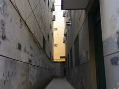 -草场地艺术区