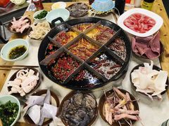 -重庆老火锅王(西安北路店)