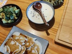 -勺子米线·云南传统小吃市集(四方街店)