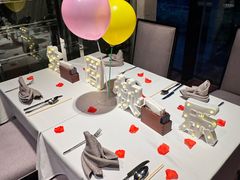 -广州万富希尔顿酒店-感趣自助餐厅·生蚝海鲜刺身