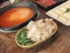 -花菇朵·云山雀 ll 野生菌锅·野果酸汤·精品滇菜(万柳店)