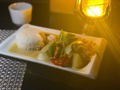 -敦煌山庄摘星阁