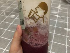 -喜茶(青岛金狮广场店)