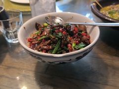 -钟掌勺忘不了地道湘菜(新天地假日广场店)