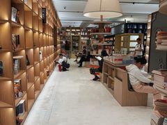 -上海书城(福州路店)