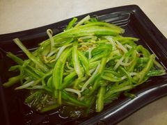 -新峰肉骨茶