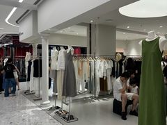 -赛格国际购物中心(小寨店)