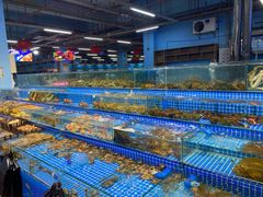 -渔人湾码头海鲜市场负二楼