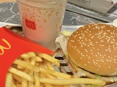 -麦当劳(新王府井店)