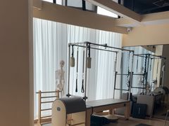 -乐刻瑜伽·普拉提·小瑜荚YogaPod(滨江银泰店)