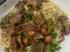-阿阳牛腩腌面店