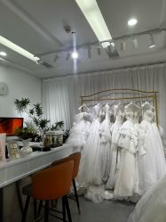 -LOVE SHINE婚纱·红鼎庄龙凤褂·妈妈装定制
