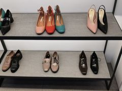 -TIMES CITY OUTLETS 时代·城市·奥特莱斯(上海国际时尚中心店)