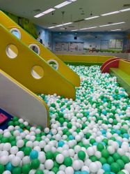 -孩子王(万达广场店)