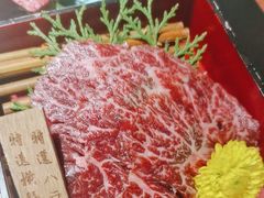 -山川小町·极番烧肉(新地假日广场店)