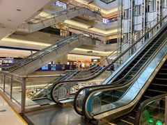 -燕莎友谊商城(金源店)
