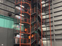 -极限PLAY运动娱乐新世界·团建派对潮玩休闲馆·室内蹦极高空游乐园