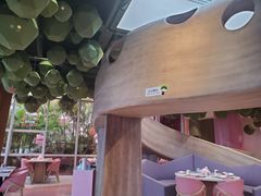 -水桶王国主题餐厅·聚会·生日派对·亲子活动·家庭套餐(亚龙湾希尔顿店)