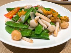 -香港百合居(LCM置汇旭辉广场店)