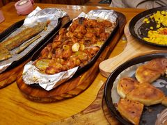 -老东镇啤酒屋海鲜加工·蒸汽海鲜·海鲜烧烤(台东店)