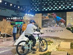 -东浩兰生上海世博展览馆
