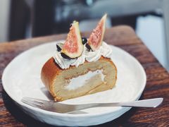 无花果蛋糕卷-众人咖啡·PEOPLE COFFEE(罗湖益田假日广场店)