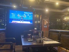 -麦凯伦烧烤·精酿超级工厂店(金桥总店)
