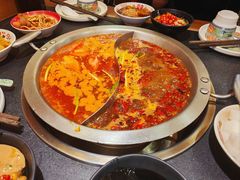 -沸炉重庆老火锅(军事博物馆店)