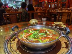 -亮欢寨酸汤鱼(沙冲路店)