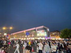 -杭州湖滨银泰in77