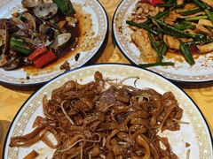 -天宝食坊·啫啫煲大排档(西华路店)