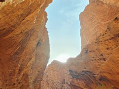 -天山神秘大峡谷