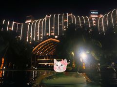 -三亚湾海居铂尔曼度假酒店