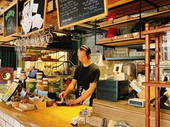 -Common Table · Brunch & Coffee