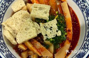 White Steamed Skin Rolls