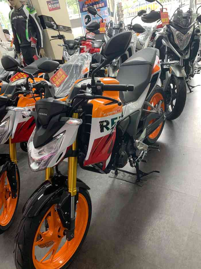 旗利摩托(旧宫店)-"旗利的车真心挺全的了看上了春风250s.