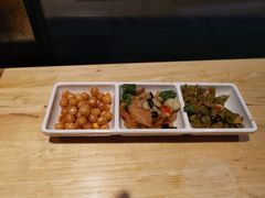 -湘人龙记老长沙米粉(华普国际大厦店)