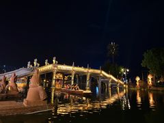 -东南亚风情赶摆街夜市