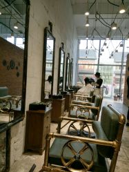 -JOY Hair salon