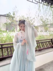 -一揽芳华汉服旗袍体验馆(拙政园店)