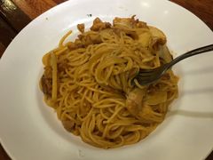 拿波里风情香肠培根意大利面-玛格萝妮比萨屋(陆家浜路店)