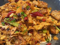 -川流不息·地道川菜·小龙虾(松东路店)