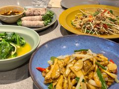 -半山腰·云南菜(侨福芳草地店)